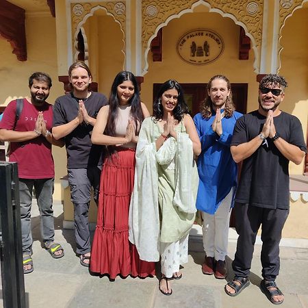Madpackers Jaipur Hostel Buitenkant foto